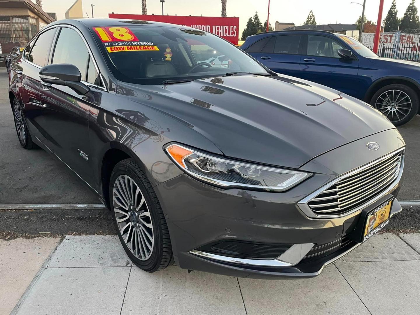 2018 GRAY /BLACK Ford Fusion Energi SE (3FA6P0PU1JR) with an 4-Cyl, Hybrid, 2.0 Liter engine, Automatic, CVT transmission, located at 744 E Miner Ave, Stockton, CA, 95202, (209) 944-5770, 37.956863, -121.282082 - PLUS TAXES AND FEES - Photo#0